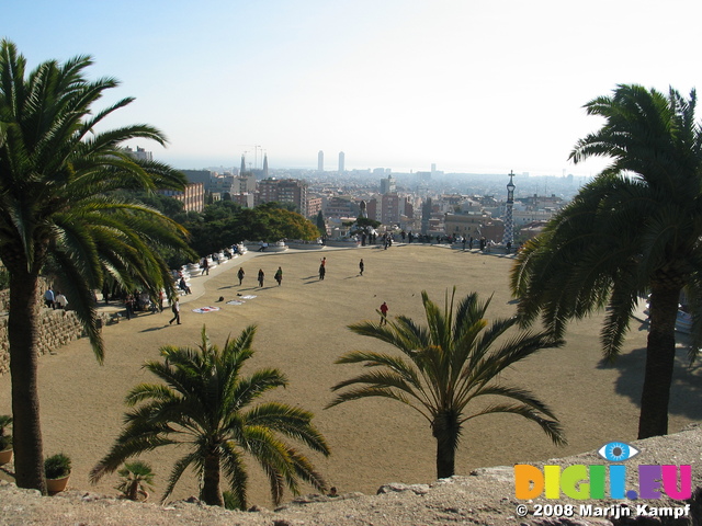 21092 Parc Guell